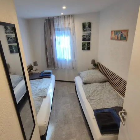 Appartement Rosengarten 3-zimmer-wohnung-4 Betten-mainz Mainz